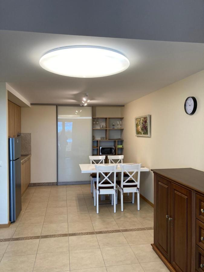 Daukanto 10 Two-Room Apartment With A View The Old Town On The 7Th Floor Паланга Екстериор снимка